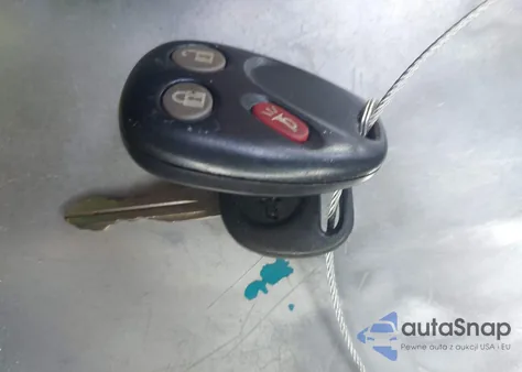 2004 Chevrolet Silverado 1500 Z71 from USA, damaged, VIN 1GCEK19T64E181326